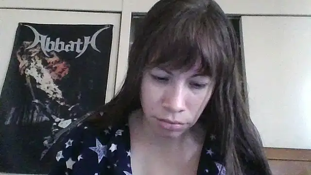 petitedoll29 online show from December 3, 2024, 9:01 pm