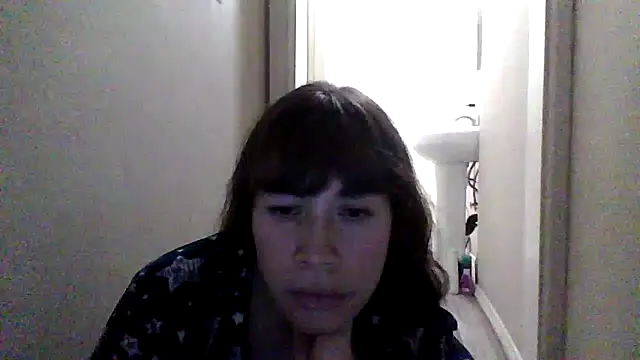 petitedoll29 online show from November 26, 2025, 1:50 am