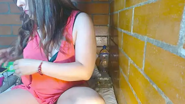 jenniferS  online show from February 28, 2026, 3:07 am