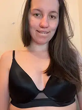 Snapshot of Nicole-Ray chatting on January 7, 2025, 8:52 pm Nicole-Ray online show from January 7, 2025, 8:52 pm