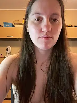 Snapshot of Nicole-Ray chatting on March 18, 2025, 12:27 am Nicole-Ray online show from March 18, 2025, 12:27 am