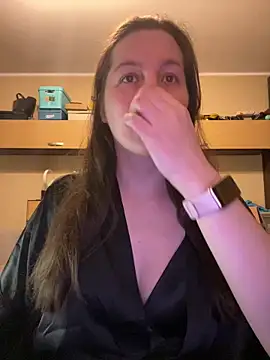 Snapshot of Nicole-Ray chatting on March 22, 2025, 12:06 am Nicole-Ray online show from March 22, 2025, 12:06 am