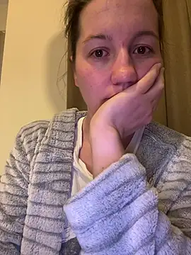 Nicole-Ray online show from March 16, 2026, 5:24 am