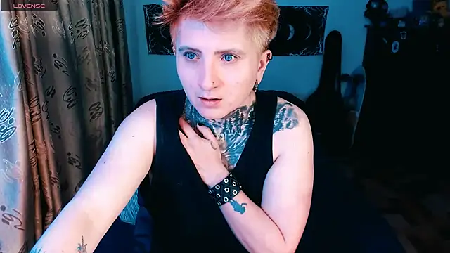 Marieblueeyes online show from October 30, 2025, 12:56 am