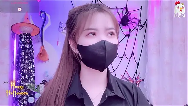 Snapshot of hen237 chatting on November 5, 2025, 12:54 am hen237 online show from November 5, 2025, 12:54 am