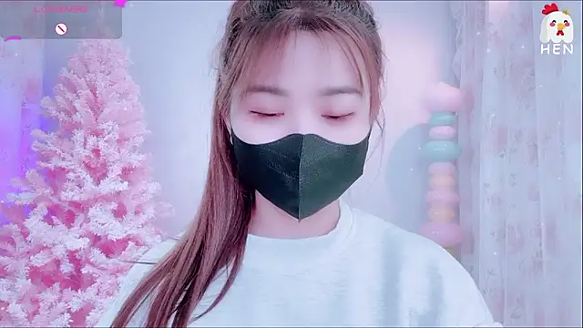 Snapshot of hen237 chatting on November 12, 2025, 11:25 pm hen237 online show from November 12, 2025, 11:25 pm