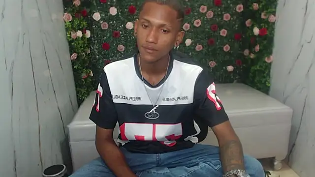 ManSant online show from November 5, 2025, 1:55 pm