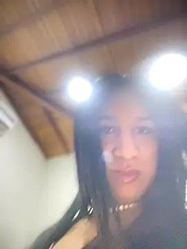 Snapshot of Ashly_Miller chatting on November 3, 2025, 7:59 pm Ashly Miller online show from November 3, 2025, 7:59 pm