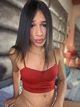 Snapshot of Ashly_Miller chatting on November 24, 2025, 8:08 pm Ashly Miller online show from November 24, 2025, 8:08 pm