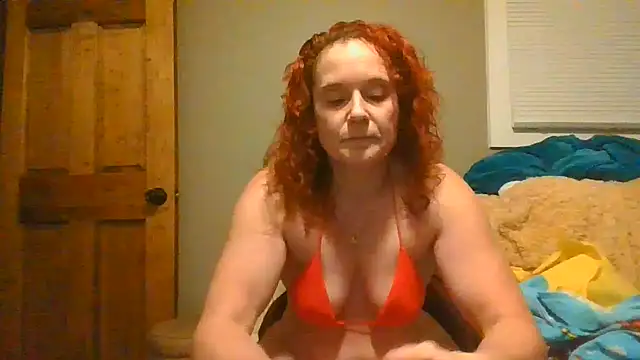 Snapshot of fitflamedragan chatting on July 18, 2026, 9:35 am fitflamedragan online show from July 18, 2026, 9:35 am