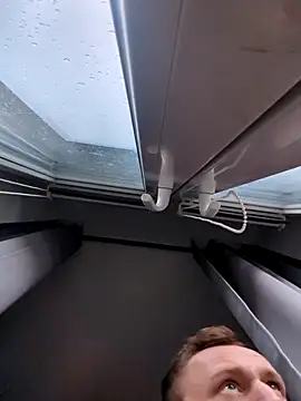 geilehure26 online show from October 28, 2025, 2:53 pm