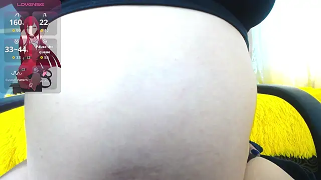 Tefanny Arias online show from May 25, 2026, 8:04 pm