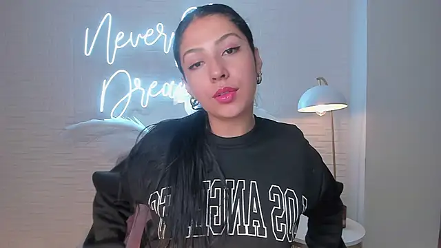 Snapshot of LilaWest chatting on December 29, 2024, 11:29 am LilaWest online show from December 29, 2024, 11:29 am