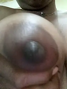 Snapshot of KinkyKit_May chatting on December 21, 2024, 9:44 am KinkyKit May online show from December 21, 2024, 9:44 am