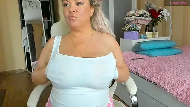 PamHardFuck online show from November 2, 2025, 10:17 am