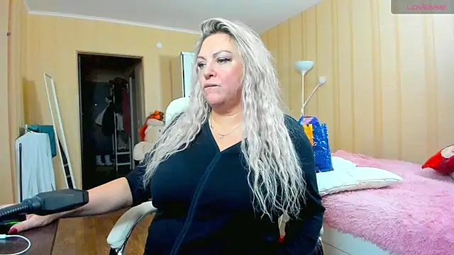 PamHardFuck online show from February 6, 2026, 7:17 pm