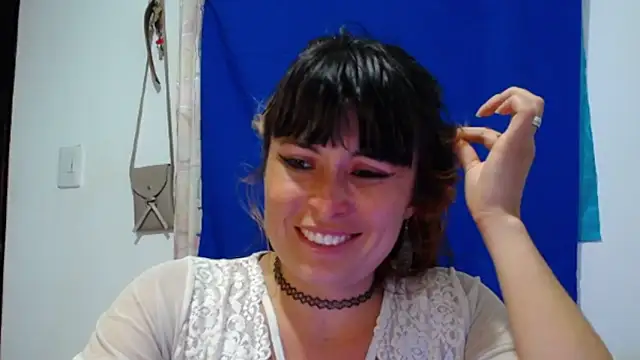 Snapshot of Alexandrasaenz chatting on April 26, 2026, 10:07 pm Alexandrasaenz online show from April 26, 2026, 10:07 pm