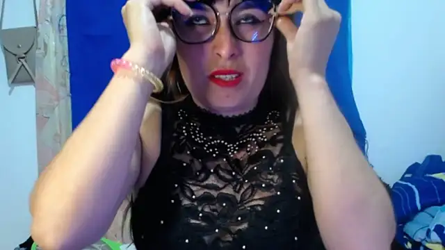 Snapshot of Alexandrasaenz chatting on April 29, 2026, 9:54 pm Alexandrasaenz online show from April 29, 2026, 9:54 pm