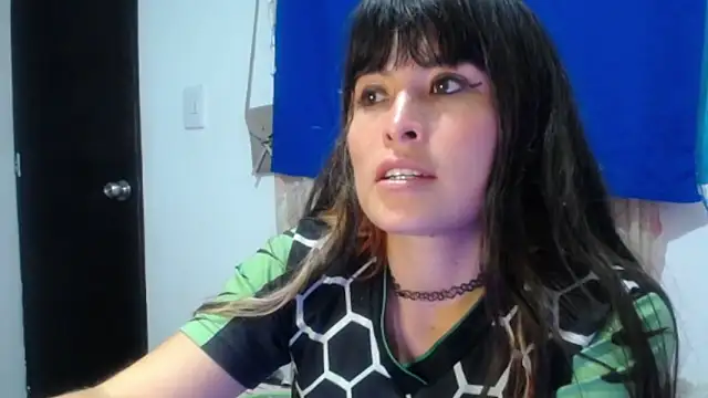 Snapshot of Alexandrasaenz chatting on May 6, 2026, 2:19 am Alexandrasaenz online show from May 6, 2026, 2:19 am