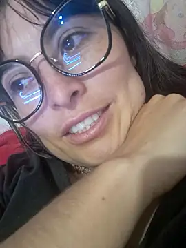 Snapshot of Alexandrasaenz chatting on May 31, 2026, 5:26 am Alexandrasaenz online show from May 31, 2026, 5:26 am