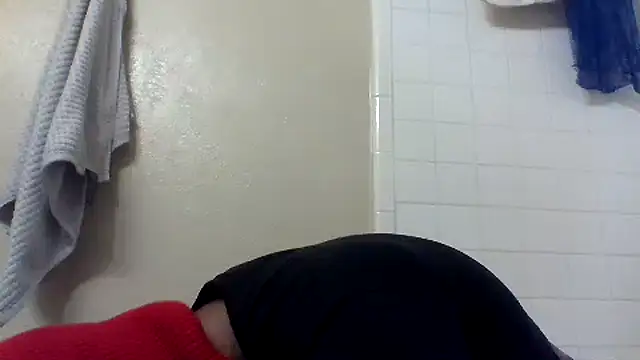 Snapshot of MastaFilth chatting on October 9, 2025, 1:09 pm MastaFilth online show from October 9, 2025, 1:09 pm