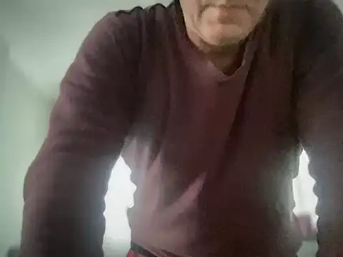 Snapshot of ALPHANDRE chatting on December 22, 2025, 8:55 am ALPHANDRE online show from December 22, 2025, 8:55 am