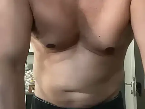 Snapshot of ALPHANDRE chatting on July 7, 2026, 5:21 am ALPHANDRE online show from July 7, 2026, 5:21 am