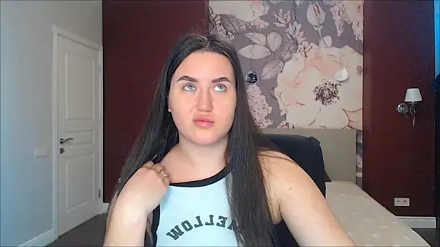 Roxie Bradley online show from January 16, 2025, 6:56 am