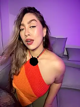 Snapshot of Im_sophiie chatting on May 17, 2026, 7:06 am Im sophiie online show from May 17, 2026, 7:06 am