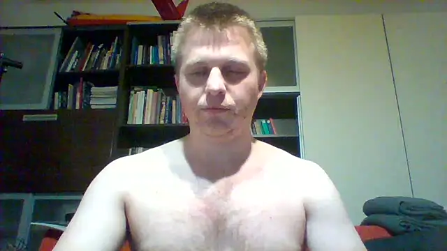 Matttthees online show from February 26, 2025, 8:44 pm