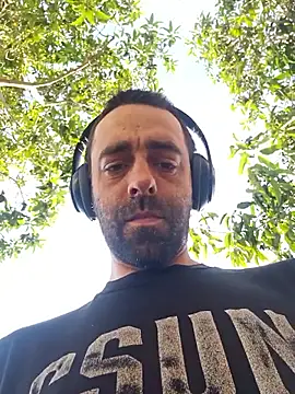 Snapshot of BigDickRickyB69 chatting on November 10, 2025, 11:15 pm BigDickRickyB69 online show from November 10, 2025, 11:15 pm