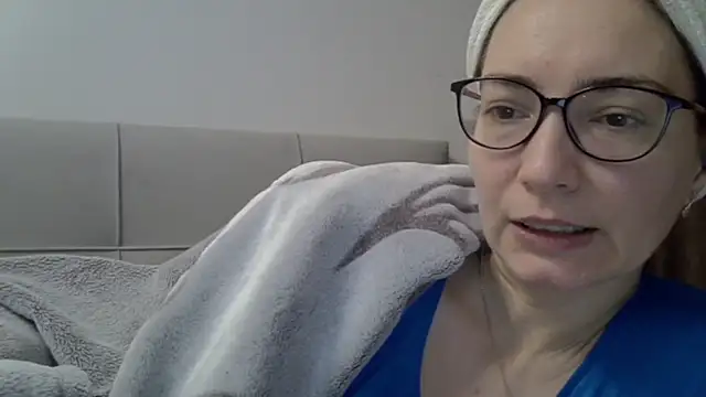 Snapshot of Ashleyspice chatting on December 15, 2025, 6:17 am Ashleyspice online show from December 15, 2025, 6:17 am