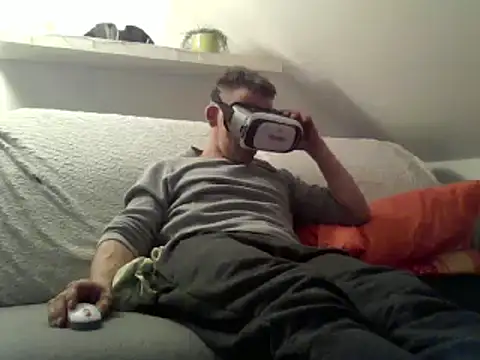 Cambitchboy online show from February 12, 2025, 3:51 am