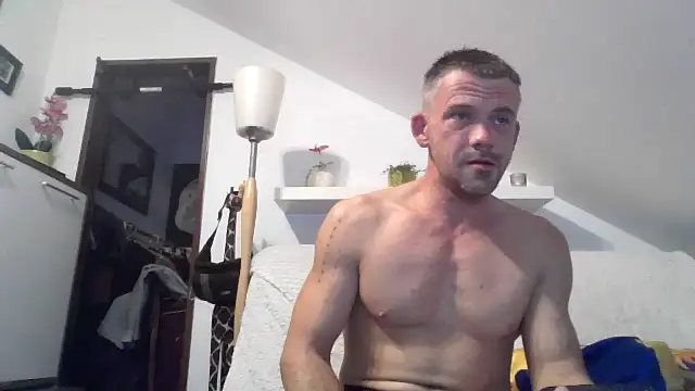 Cambitchboy online show from September 18, 2025, 9:50 pm