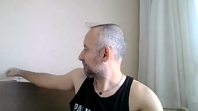 BuckWessle online show from November 3, 2025, 10:05 am