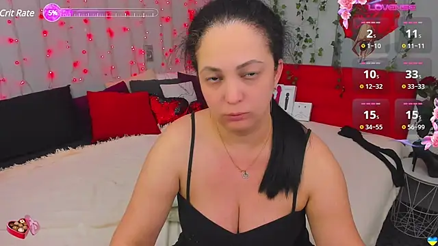 Snapshot of DarlingMilf chatting on January 4, 2025, 6:30 pm DarlingMilf online show from January 4, 2025, 6:30 pm