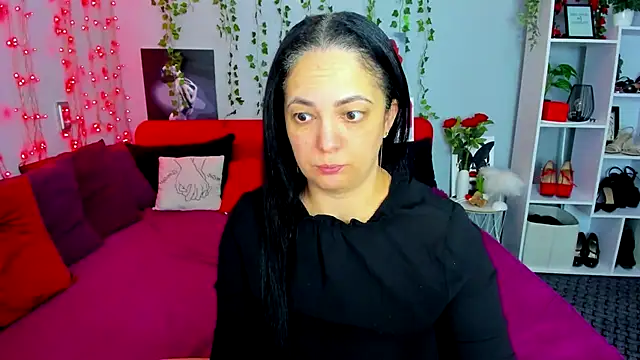 Snapshot of DarlingMilf chatting on October 15, 2025, 6:19 pm DarlingMilf online show from October 15, 2025, 6:19 pm