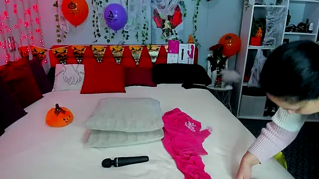 Snapshot of DarlingMilf chatting on November 9, 2025, 6:28 pm DarlingMilf online show from November 9, 2025, 6:28 pm