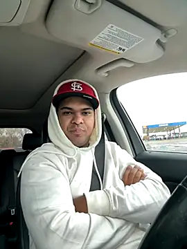 Snapshot of marhi32 chatting on November 9, 2025, 1:42 pm marhi32 online show from November 9, 2025, 1:42 pm