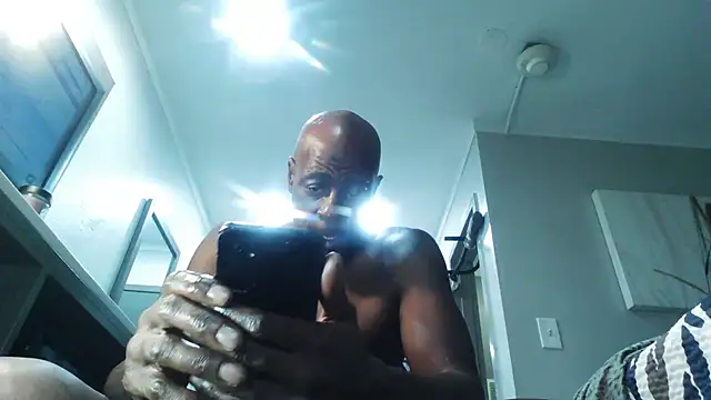 bobbiebone1xh online show from November 9, 2025, 1:09 pm