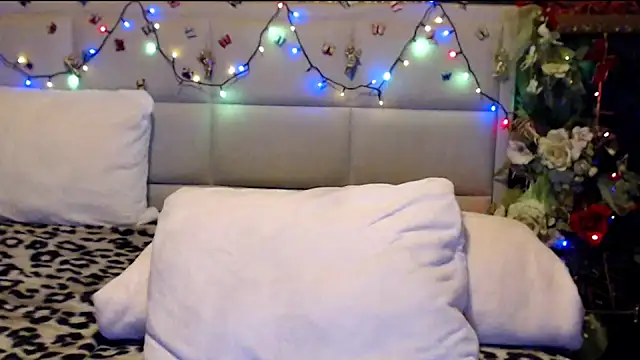 HappyWomanOn online show from January 10, 2026, 10:06 am