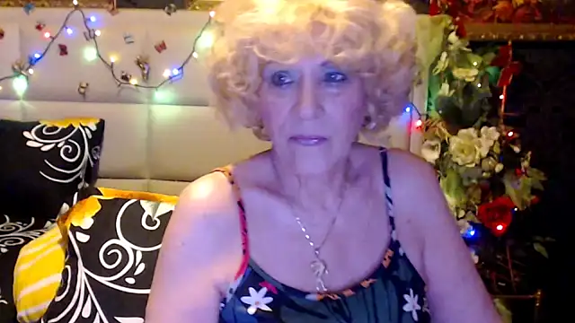 HappyWomanOn online show from April 13, 2026, 8:31 am