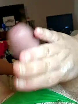 Snapshot of begood4daddy2day chatting on February 17, 2026, 7:16 am begood4daddy2day online show from February 17, 2026, 7:16 am