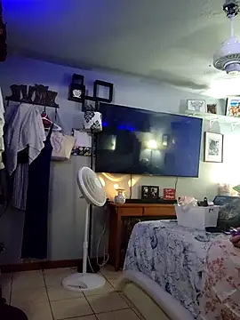 Hotredheadandtoungelasher online show from January 10, 2026, 10:39 am