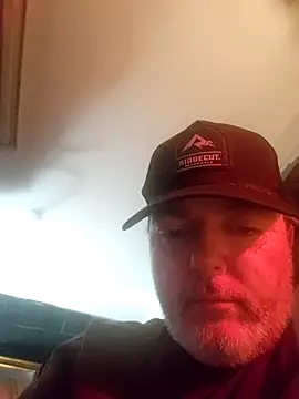 Hotredheadandtoungelasher online show from March 27, 2026, 8:26 am