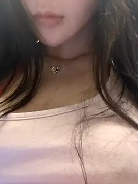 Snapshot of TBgril chatting on July 7, 2026, 1:26 pm TBgril online show from July 7, 2026, 1:26 pm