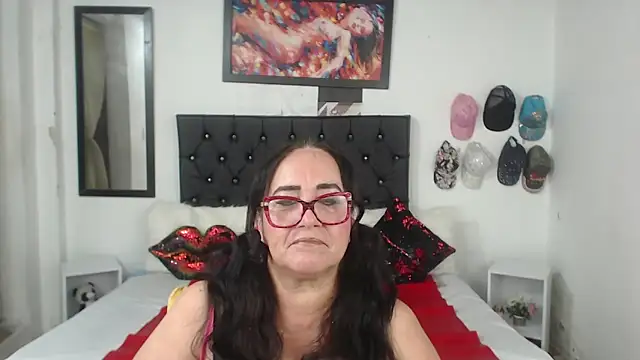 Snapshot of Sweetbigcatt chatting on March 15, 2025, 2:46 am Sweetbigcatt online show from March 15, 2025, 2:46 am