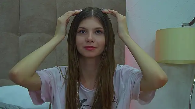 Snapshot of AudreyBarlow chatting on February 8, 2025, 2:38 pm AudreyBarlow online show from February 8, 2025, 2:38 pm