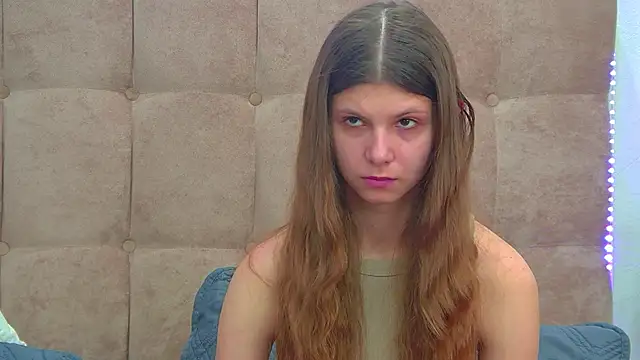 Snapshot of AudreyBarlow chatting on November 28, 2025, 1:14 pm AudreyBarlow online show from November 28, 2025, 1:14 pm