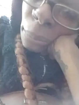 Jasmine FullsShine online show from December 15, 2025, 2:43 pm